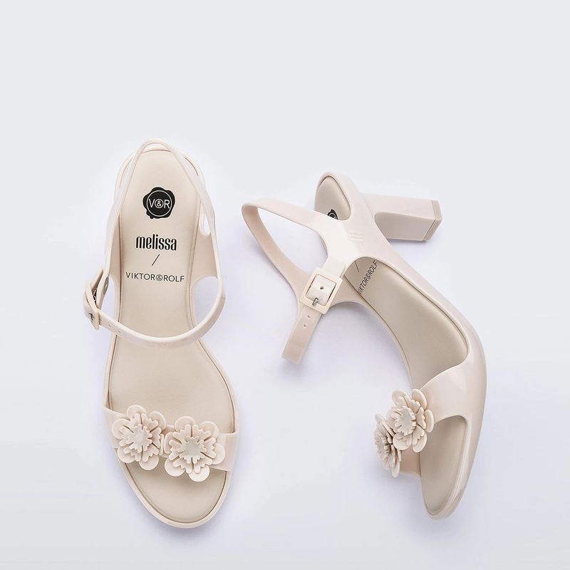 33518-Melissa-Lady-Emme-Blossom---Viktor-And-Rolf-Bege-Variacao4