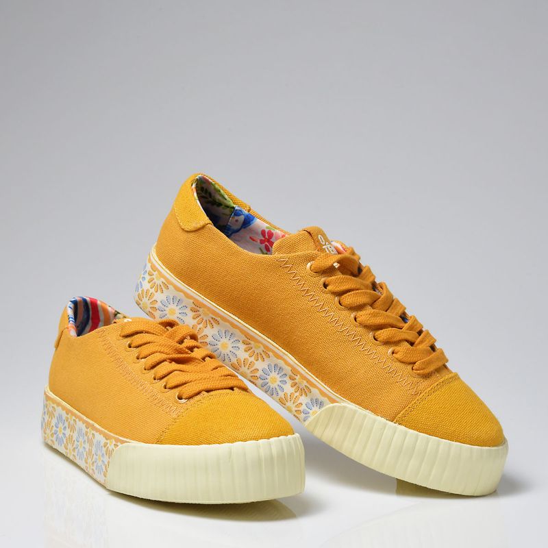 0170532-Tenis-Farm-Alto-Verao-Boliche-Amarelo-Lirio-Variacao4
