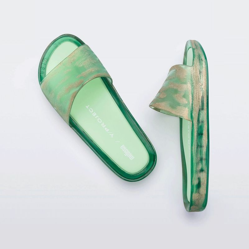 33388-MELISSA-BEACH-SLIDE---Y.PROJECT-AD-VERDE-DOURADO-VARIACAO5