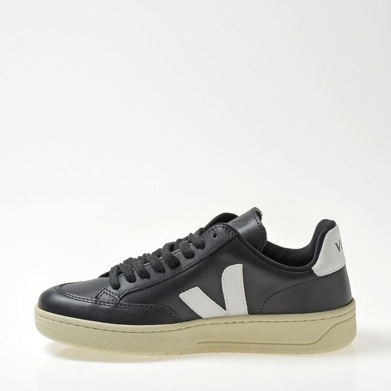 XD022698A-Tenis-Vert-V-12-Couro-Black-White-Variacao2