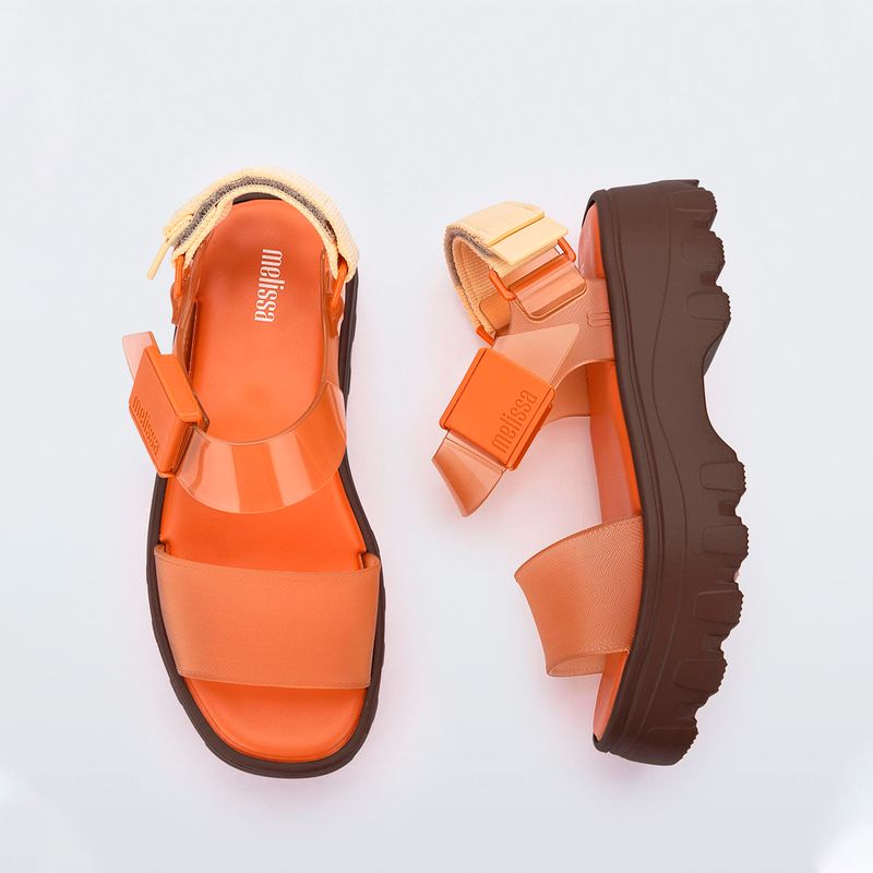 32823-MELISSA-KICK-OFF-SANDAL-MARROM-VARIACAO3