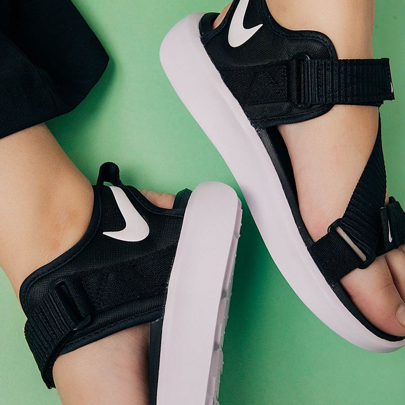 Nike store sandals 2019