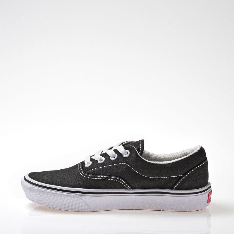 VN0A3WM9VNE-Tenis-Vans-Comfycush-Era-Classic-Black-True-White-Variacao2