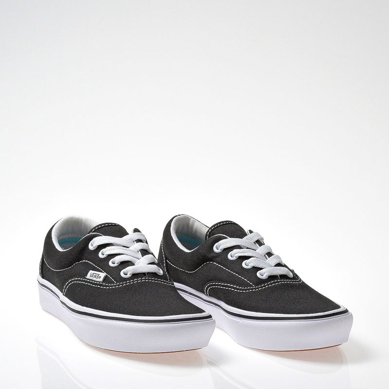 VN0A3WM9VNE-Tenis-Vans-Comfycush-Era-Classic-Black-True-White-Variacao3