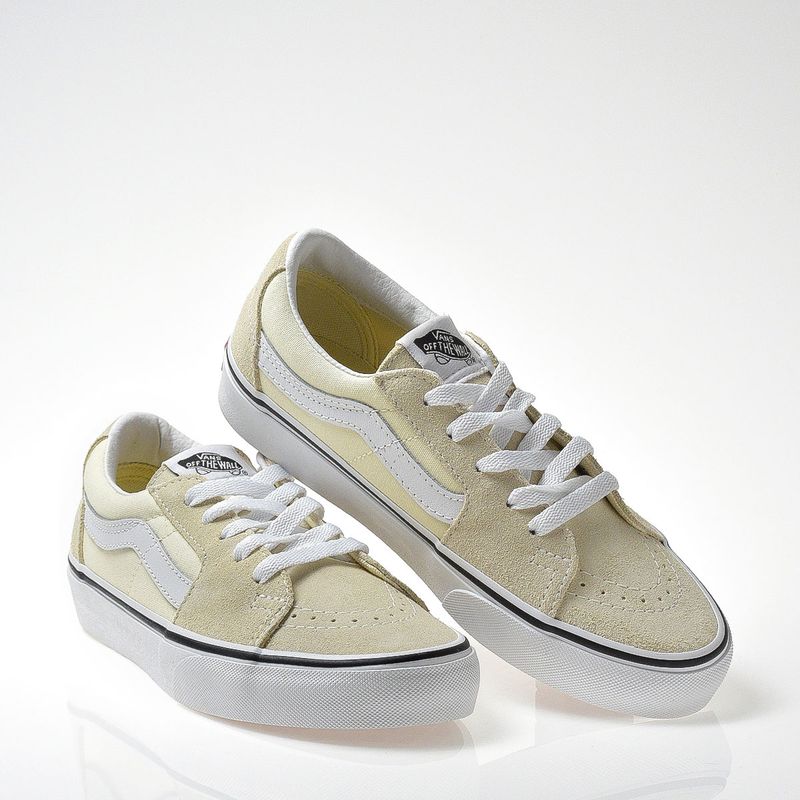 VN0A4UUKFRL-Tenis-Vans-Sk8-Low-Classic-White-True-White-Variacao4