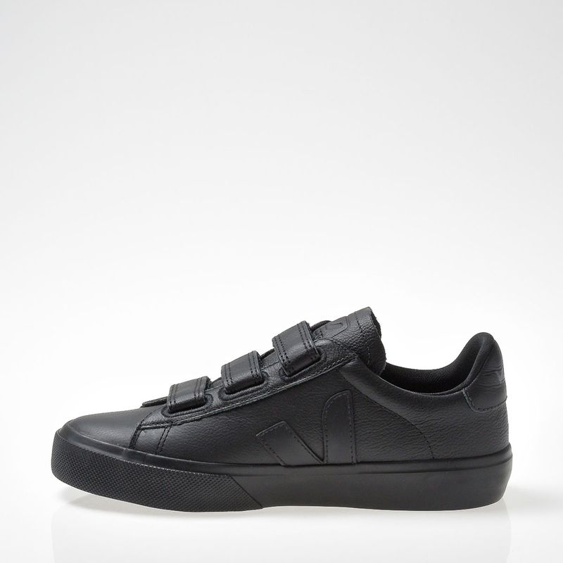 RC0502955A-Tenis-Vert-Recife-Logo-Chromefree-Full-Black-Variacao2