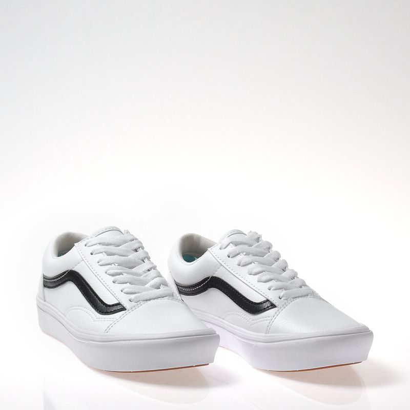 Vans Comfycush Old Skool Classic Tumble True White