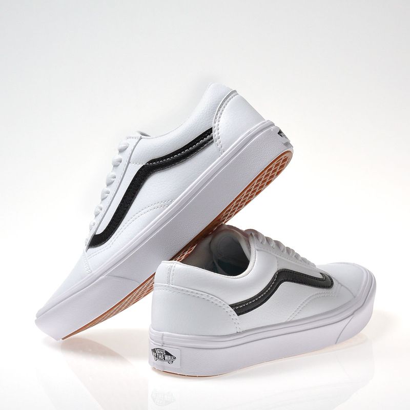 Vans Comfycush Old Skool Classic Tumble True White