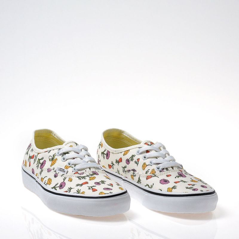 VN0A5JMPCRMCASA-Tenis-Vans-Authentic-Poppy-Floral-Cream-Variacao3