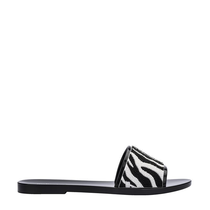 33798-MELISSA-SAVAGE-SLIDE-AD-PRETO-BRANCO-VARIACAO1