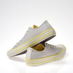 CT19880001-Tenis-Converse-Chuck-Taylor-All-Star-Cinza-Palido-Amarelo-Suave-Amendoa-Variacao5