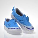 VN0005VWBES-Tenis-Vans-Infantil-Slip-On-Shark-Variacao4