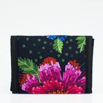71011457-Carteira-Farm-Din-Din-Florescer-Black-variacao4