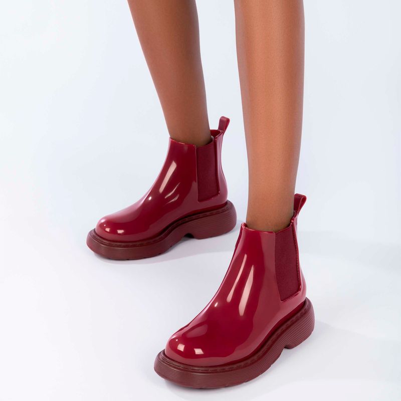 Boot vermelho sales