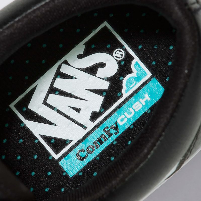 VN0A3WMAP3O---Tenis-Vans-Comfycush-Old-Skool--Black-Variacao5