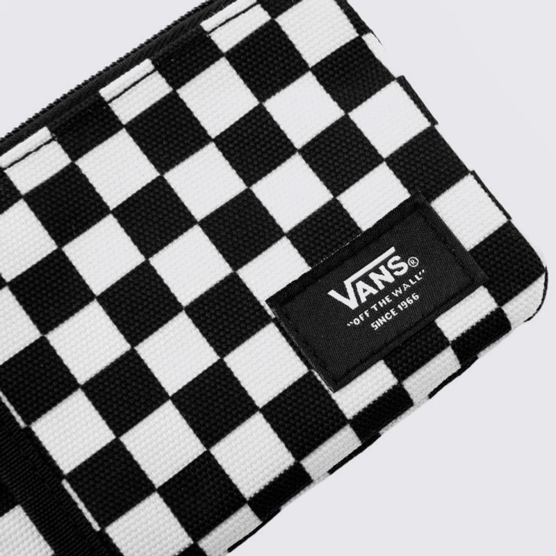 VN0A3HZXHU0---CARTEIRA-VANS-POUCH-BLACK-WHITE-CHECK-VARIACAO6