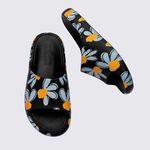 33973---MELISSA-FREE-PRINT-SLIDE-PRETO-BRANCO-AMARELO-VARIACAO5