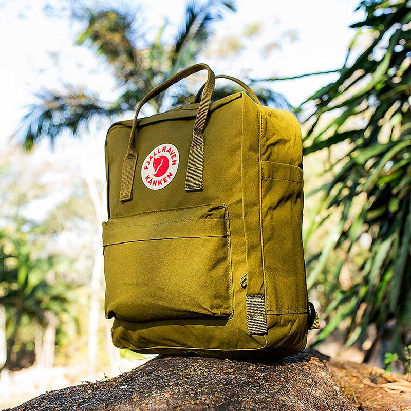 Fjallraven Mochila Kanken Classic para el diario, Ciruela), F23510-Plum