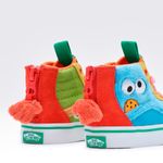 VN000C4PBMC---Tenis-Vans-Infantil-x-Sesame-Street-SK8-HI-Multi-Variacao6