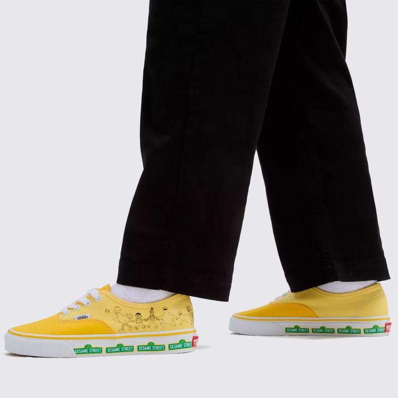 VN0009PVYLW---Tenis-Vans-x-Sesame-Street-AUTHENTIC-YELLOW-Variacao8