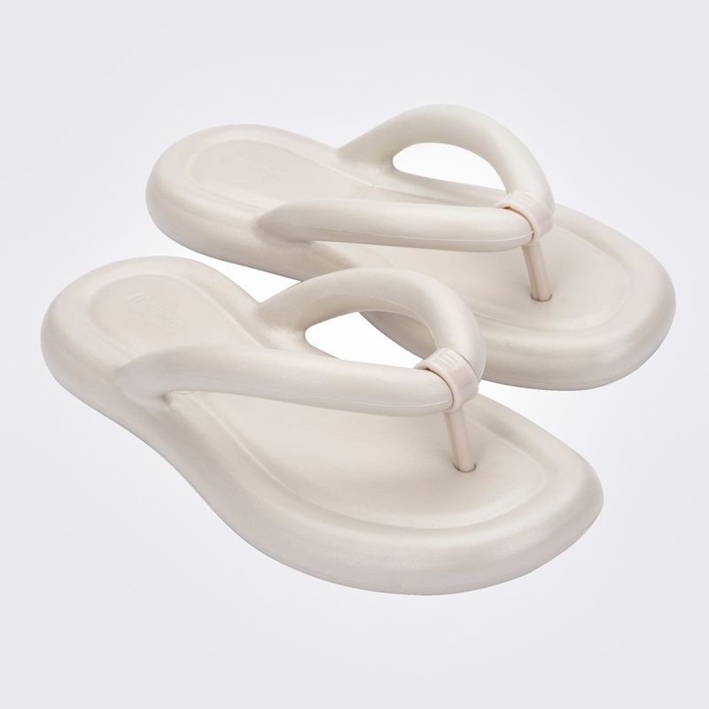 33970---Melissa-Flip-Flop-Free-Shiny-Bege-Variacao03