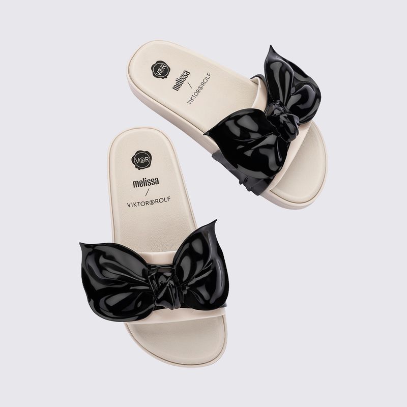 33793---Melissa-Beach-Slide-Next-Gen-Tie---Viktor-And-Rolf-Bege-Preto-05