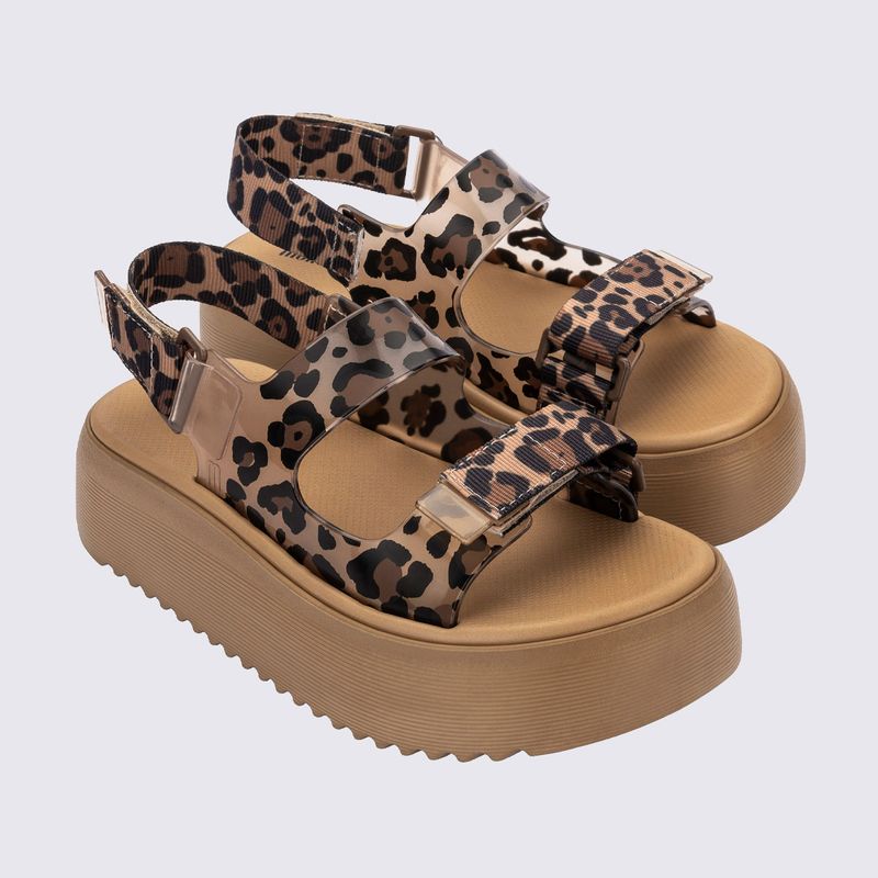 33714---MELISSA-BRAVE-PAPETE-PLATFORM-AD-03