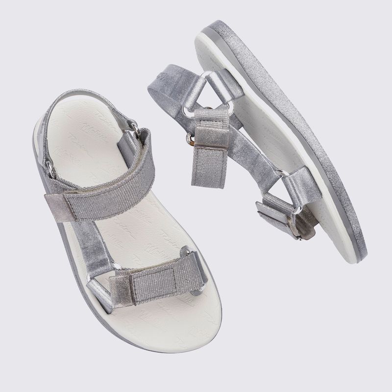 32930---MELISSA-PAPETE---RIDER-GOOD-TIMES-AD-VIDRO-GLITTER-BRANCO-CINZA-05