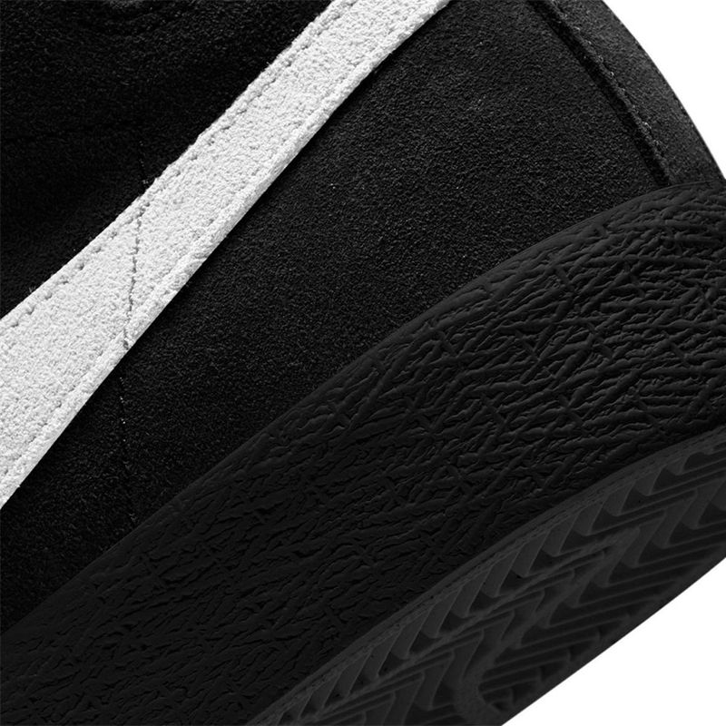 Nike blazer city low best sale black white