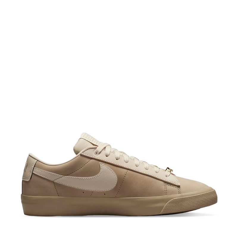 Nike blazer hot sale low cut