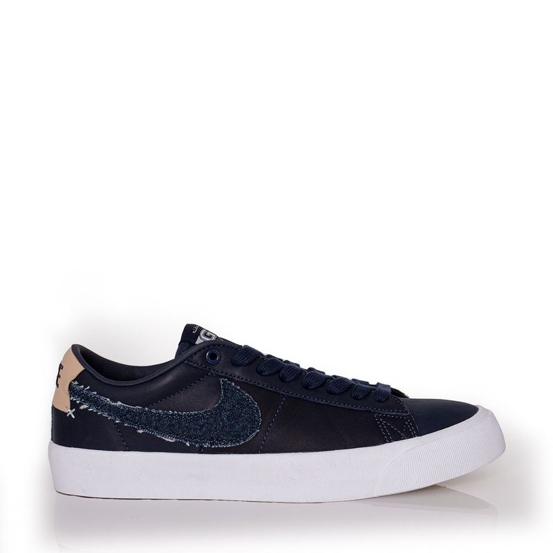 Nike sb blazer store low suede