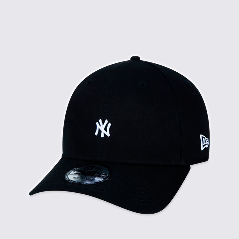 MBPERBON331---Bone-New-Era-9Forty-A-Frame-Mini-Logo-New-York-Yankees-04