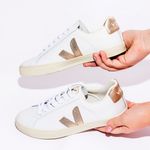 EO0202490A---Tenis-Vert-Esplar-Logo-Couro-Extra-White-Platine-Variacao7