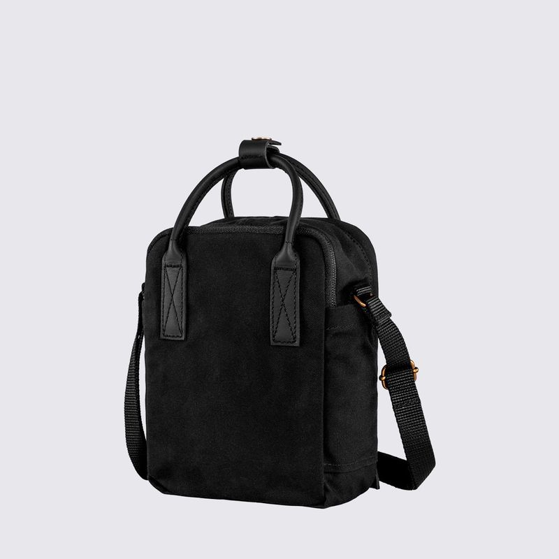 F23799550-Bolsa-Fjallraven-KANKEN-NO.2-BLACK-SLING-Preto-02