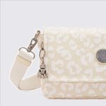 I4128T8J-Bolsa-Kipling-Aras-Off-White-Variacao5