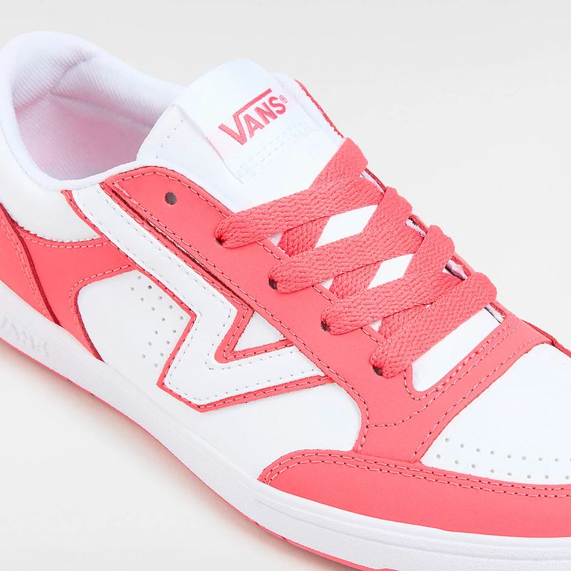 VN000BWBSYC-Tenis-Vans-Lowland-Comfycush-Strawberry-Cream-Variacao5