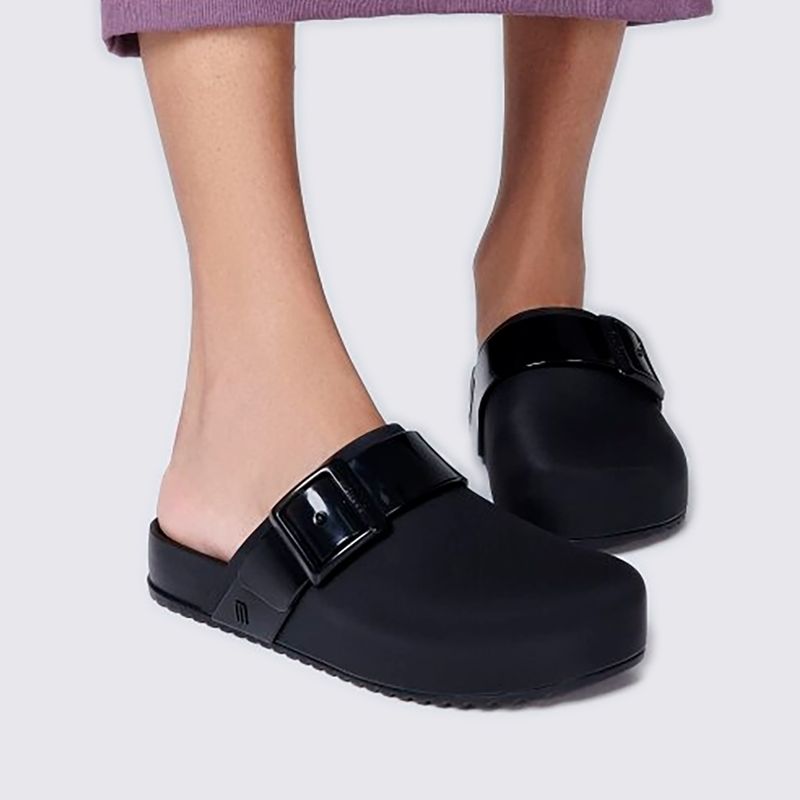 35898-MELISSA-COZY-CLOG-AD-Cor-BA601-PRETO-Variacao6