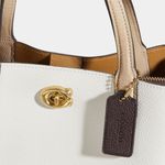 C8561B4CAH-Bolsa-Coach-Willow-Tote-24-Colorblock-Branco-VARIACAO5