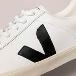 Tenis-Veja-Esplar-Leather-White-Black-EO0200005A-Variacao5