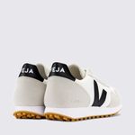 RR0102364A-Tenis-Veja-SDU-Alveomesh-White-Black-Natural-Variacao4--1-