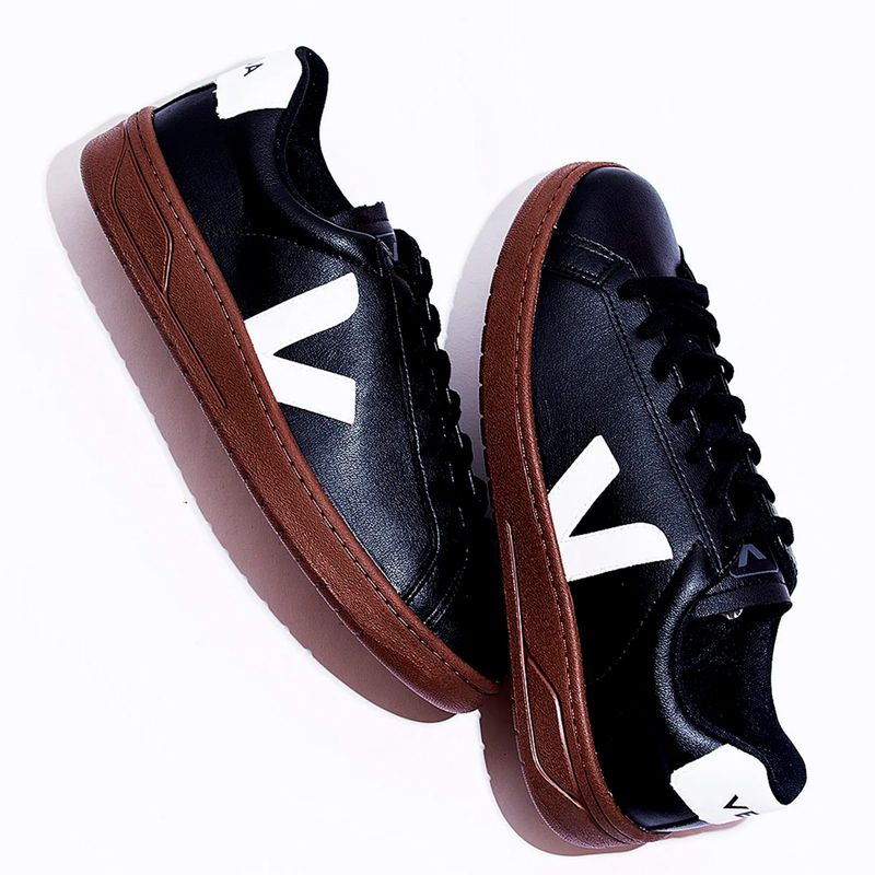 Tenis-Veja-Urca-Cwl-Black-White-UC0703507A-Variacao5