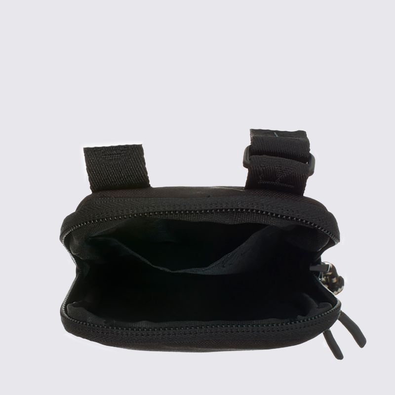 338163---FARM-78318668A-bolsa-arpoador-farm-rio-variacao5