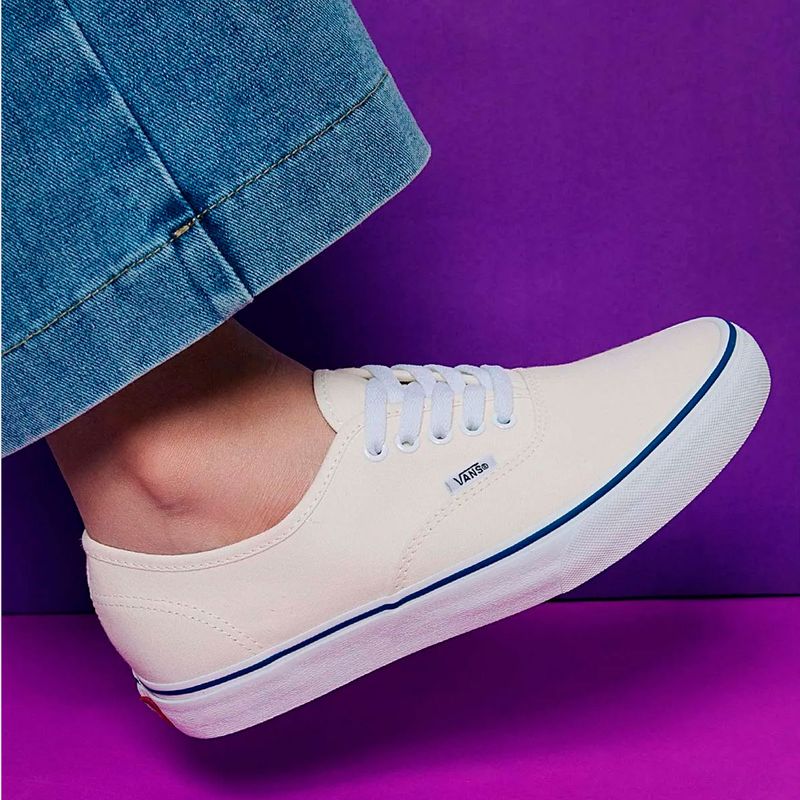 Tenis-Vans-Authentic-White-VNB00EE3WHT-Variacao7