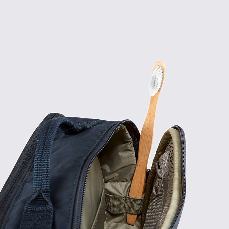 F23784550---Necessaire-Fjallraven-Kånken-Toiletry-Bag-Preto-variacao-04