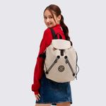 I70943RY---Mochila-Kipling-New-Fundamental-L-Bege--Variacao-06