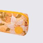 78320422-Maxi-Necessaire-Farm-Ora-Bolas-Floral-Ararajuba-variacao3