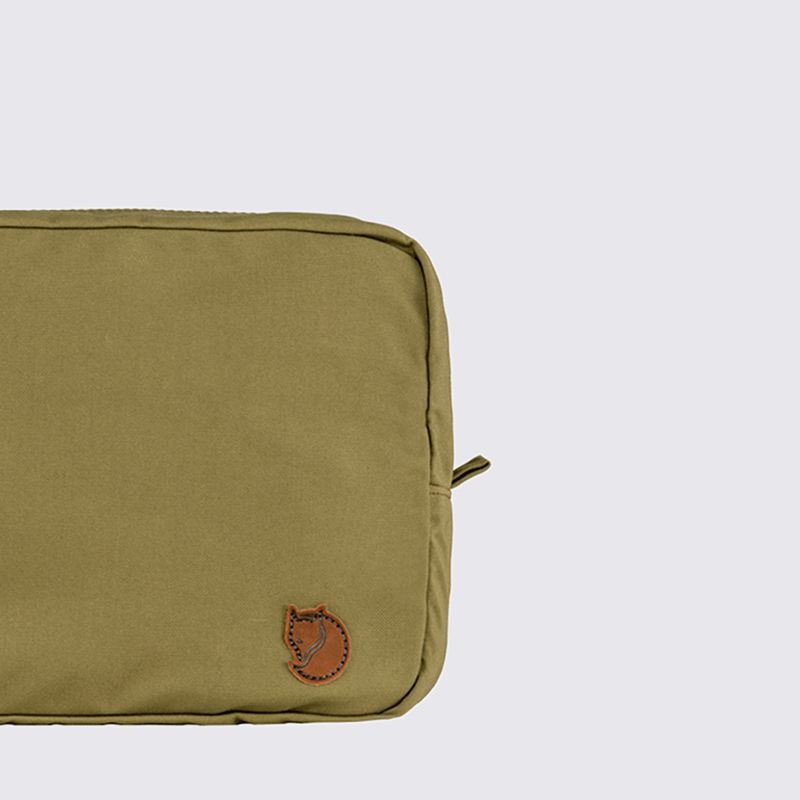 F24214631-Necessaire-Fjallraven-Gear-Bag-Large-Verde-Variacao3