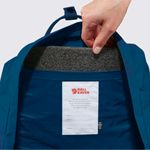 F23510540-Mochila-Fjallraven-Kånken-Classica-Azul-variacao3