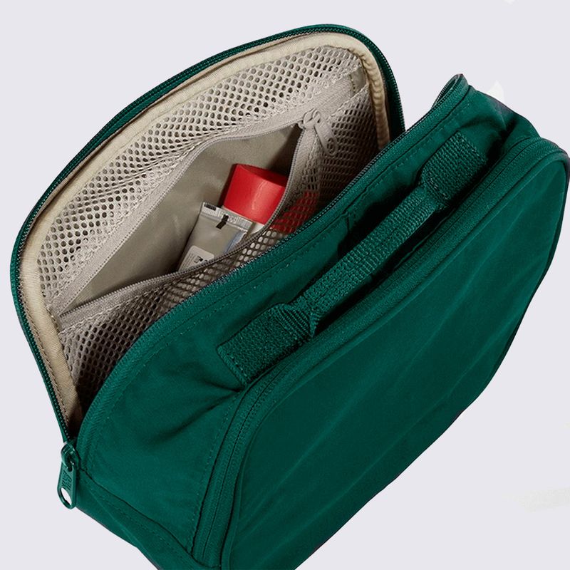 F23784667-Necessaire-Fjallraven-Kanken-Toiletry-Bag-Verde-variacao3