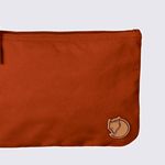 F24215215-Necessaire-Fjallraven-Kanken-Gear-Pocket-Marrom-variacao3.jpg